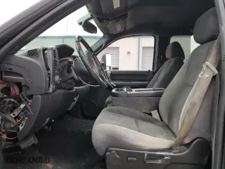 2008 Chevrolet Silverado 1500 LT w/1LT with VIN 2GCEK13MX81210805, listed as a Copart auction lot 48098065 with 257,090 mi miles and Salvage Title. Bid and sale history available at carsss.com. Image 7.
