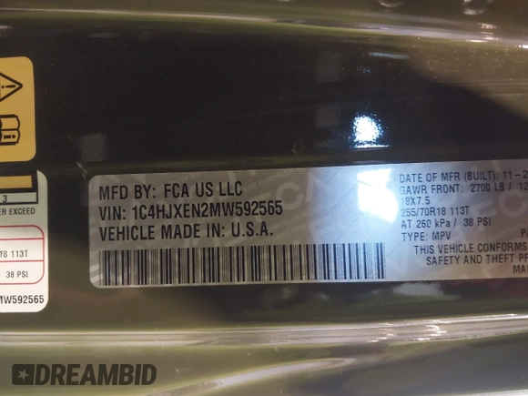 2021 Jeep Wrangler Unlimited Sahara z VIN 1C4HJXEN2MW592565, wystawiony jako IAAI lot #41956072 z przebiegiem 95 504 mil mil oraz . Historia ofert i sprzedaży dostępna na DreamBid. Obrazek 9.