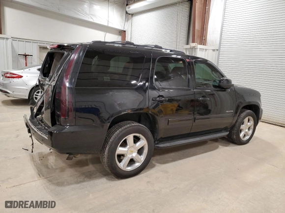 2013 Chevrolet Tahoe LT with VIN 1GNSKBE08DR225752, listed as a Copart auction lot 50666835 with 193,438 mi miles and Non Repairable. Bid and sale history available at carsss.com. Image 3.