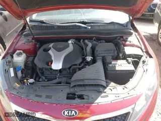 2013 Kia Optima SX w/Limited Pkg with VIN 5XXGR4A66DG137530, listed as a IAAI auction lot 41940486 with 124,605 mi miles. Bid and sale history available at carsss.com. Image 10.