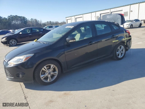 2014 Ford Focus SE with VIN 1FADP3F21EL202901, listed as a Copart auction lot 46567205 with 174,792 mi miles and Salvage Title. Bid and sale history available at carsss.com. Image 1.