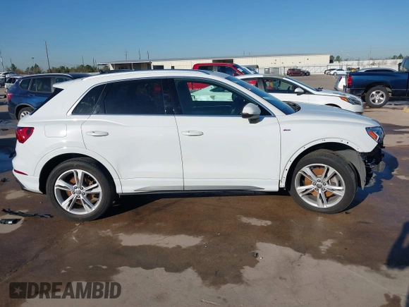 2020 Audi Q3 S line Premium Plus with VIN WA1EECF38L1089030, listed as a IAAI auction lot 41701530 with 28,283 mi miles and . Bid and sale history available at DreamBid. Image 14.