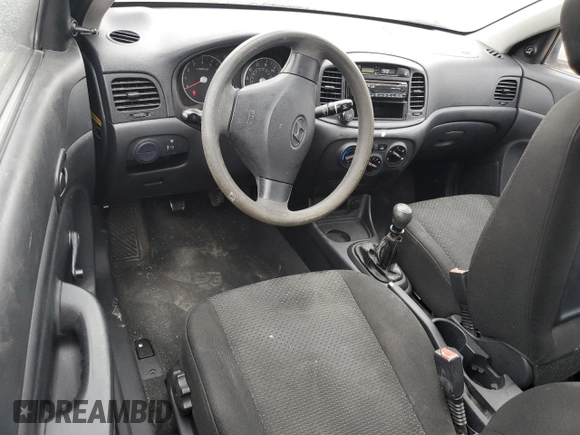 2009 Hyundai Accent GS с VIN KMHCM36CX9U140367, выставлен на аукционе Copart как лот 84389354 с пробегом 134 027 миль миль и Списание • Salvage title. История ставок и продаж доступна на DreamBid. Изображение 8.