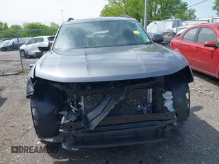 2022 Volkswagen Atlas SE z VIN 1V2JR2CA7NC523045, wystawiony jako IAAI lot #42072173 z przebiegiem 49 943 mil mil oraz . Historia ofert i sprzedaży dostępna na DreamBid. Obrazek 12.