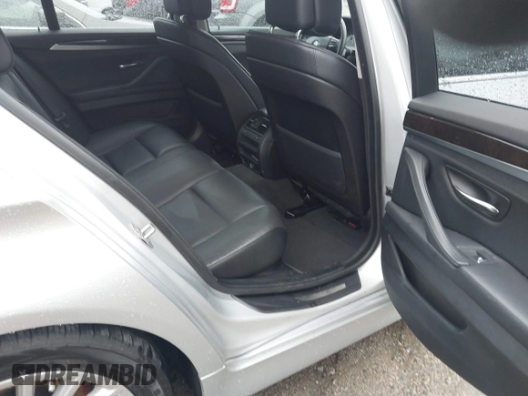 2013 BMW 5 Series 535i xDrive with VIN WBAFU7C56DDU66977, listed as a IAAI auction lot 41785161 with 88,919 mi miles and . Bid and sale history available at carsss.com. Image 8.