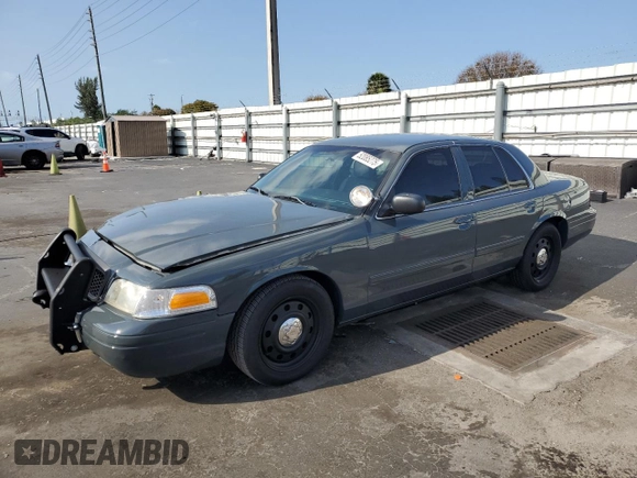 2010 Ford Police Interceptor z VIN 2FABP7BV0AX121156, wystawiony jako Copart lot #52085275 z przebiegiem 158 578 mil mil oraz Szkoda całkowita • Salvage title. Historia ofert i sprzedaży dostępna na DreamBid. Obrazek 1.