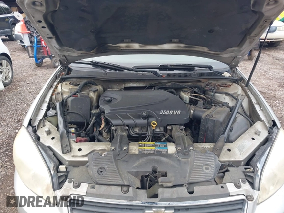 2010 Chevrolet Impala LS with VIN 2G1WA5EK6A1113268, listed as a IAAI auction lot 42108000 with 249,105 mi miles and . Bid and sale history available at DreamBid. Image 10.