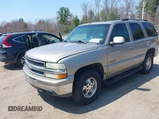 2002 Chevrolet Tahoe LS z VIN 1GNEK13Z82J150300, wystawiony jako IAAI lot #42116707 z przebiegiem 224 512 mil mil oraz . Historia ofert i sprzedaży dostępna na DreamBid. Obrazek 2.