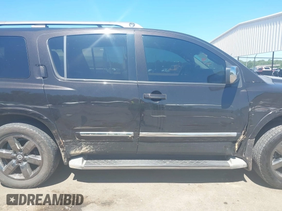 2014 Nissan Armada Platinum z VIN 5N1BA0NE9EN611807, wystawiony jako IAAI lot #42297717 z przebiegiem 199 541 mil mil oraz . Historia ofert i sprzedaży dostępna na DreamBid. Obrazek 14.
