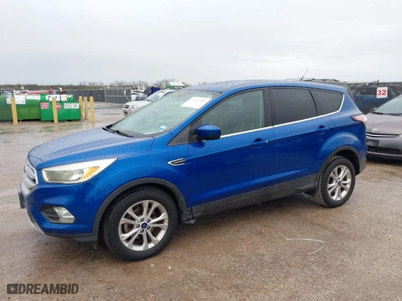 2017 Ford Escape SE with VIN 1FMCU0GD2HUC00663, listed as a IAAI auction lot 41911880 with 115,806 mi miles. Bid and sale history available at carsss.com. Image 6.
