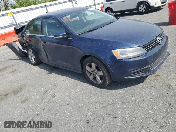2013 Volkswagen Jetta TDI w/Premium with VIN 3VWLL7AJ9DM286905, listed as a Copart auction lot 53755935 with 203,789 mi miles and Salvage title. Bid and sale history available at DreamBid. Image 4.