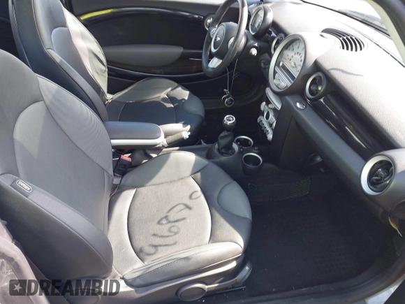 2007 MINI Hardtop S with VIN WMWMF73587TT84728, listed as a IAAI auction lot 41996879 with 145,094 mi miles and . Bid and sale history available at DreamBid. Image 5.