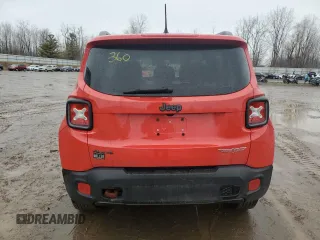2015 Jeep Renegade Trailhawk with VIN ZACCJBCT2FPB39142, listed as a Copart auction lot 47381155 with 121,530 mi miles and Clean Title. Bid and sale history available at DreamBid. Image 6.