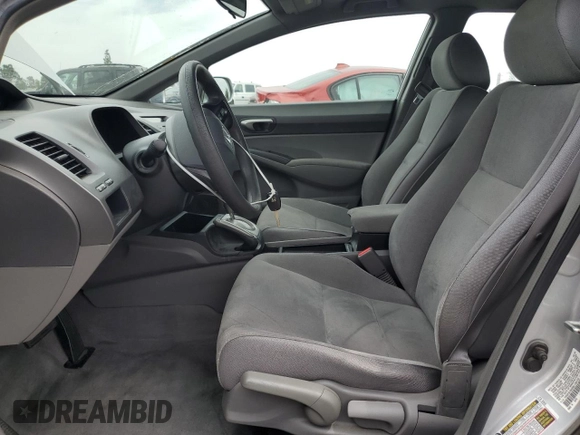 2006 Honda Civic LX z VIN 1HGFA16506L139120, wystawiony jako Copart lot #58874925 z przebiegiem 147 123 mil mil oraz Szkoda całkowita • Salvage title. Historia ofert i sprzedaży dostępna na DreamBid. Obrazek 7.