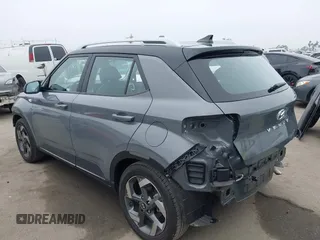 2022 Hyundai Venue SEL with VIN KMHRC8A34NU138304, listed as a IAAI auction lot 42462856 with 17,369 mi miles and . Bid and sale history available at DreamBid. Image 3.
