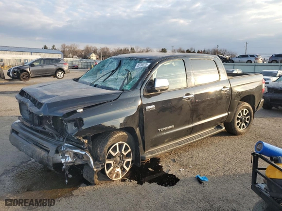 2019 Toyota Tundra 4WD SR5 with VIN 5TFHY5F17KX802595, listed as a Copart auction lot 48788035 with 139,928 mi miles and Salvage Title. Bid and sale history available at carsss.com. Image 1.