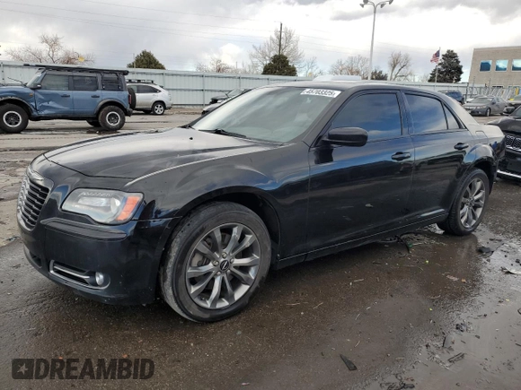 2014 Chrysler 300 with VIN 2C3CCAGG7EH298065, listed as a Copart auction lot 45703325 with 140,800 mi miles and Salvage Title. Bid and sale history available at carsss.com. Image 1.