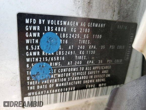 2017 Volkswagen Tiguan S z VIN WVGAV7AX6HK016340, wystawiony jako Copart lot #52073245 z przebiegiem 175 069 mil mil oraz Tytuł czysty. Historia ofert i sprzedaży dostępna na DreamBid. Obrazek 13.