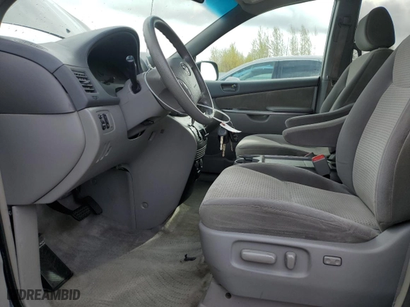 2007 Toyota Sienna CE with VIN 5TDZK23C47S047042, listed as a Copart auction lot 52233155 with 187,840 mi miles and Clean Title. Bid and sale history available at carsss.com. Image 7.