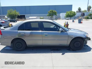 2005 Honda Civic LX z VIN JHMES16565S000247, wystawiony jako IAAI lot #42474404 z przebiegiem 214 028 mil mil oraz . Historia ofert i sprzedaży dostępna na DreamBid. Obrazek 13.