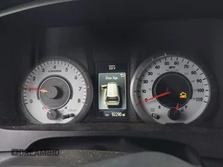 2018 Toyota Sienna SE with VIN 5TDXZ3DC0JS952795, listed as a IAAI auction lot 41729659 with 92,290 mi miles and . Bid and sale history available at DreamBid. Image 7.