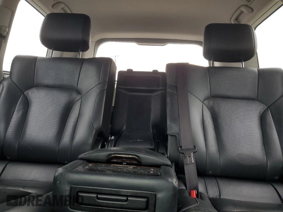 2019 Lexus LX 570 with VIN JTJHY7AX1K4289351, listed as a Copart auction lot 58473065 with 95,463 mi miles and Salvage title. Bid and sale history available at DreamBid. Image 10.