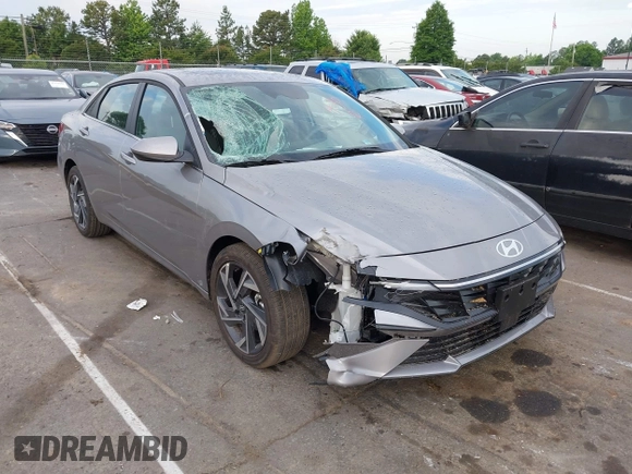 2025 Hyundai Elantra SEL Convenience with VIN KMHLS4DG5SU968429, listed as a IAAI auction lot 42225493 with 3,989 mi miles and . Bid and sale history available at DreamBid. Image 1.