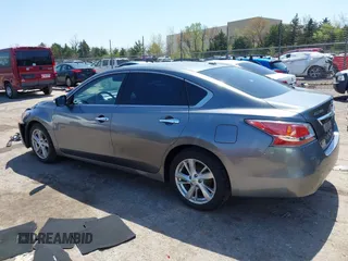 2014 Nissan Altima 2.5 S with VIN 1N4AL3AP3EC173211, listed as a IAAI auction lot 41973278 with 127,024 mi miles. Bid and sale history available at carsss.com. Image 14.