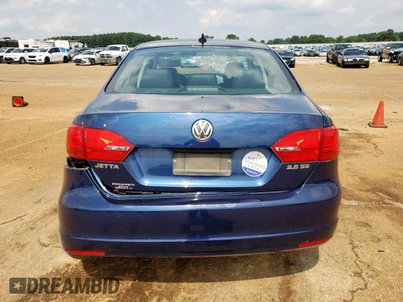 2013 Volkswagen Jetta SE с VIN 3VWDP7AJ8DM209712, выставлен на аукционе Copart как лот 59168045 с пробегом 94 813 миль миль и Списание • Salvage title. История ставок и продаж доступна на DreamBid. Изображение 6.