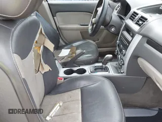 2010 Mercury Milan Premier with VIN 3MEHM0JG0AR631320, listed as a IAAI auction lot 41788870 with Not Provided miles and . Bid and sale history available at DreamBid. Image 5.