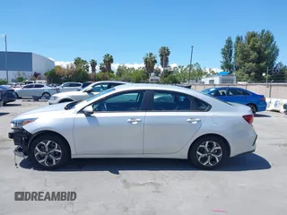 2021 Kia Forte LXS z VIN 3KPF24AD0ME349234, wystawiony jako IAAI lot #42238895 z przebiegiem 66 043 mil mil oraz . Historia ofert i sprzedaży dostępna na DreamBid. Obrazek 15.