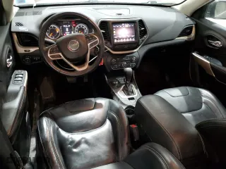 2017 Jeep Cherokee Latitude with VIN 1C4PJMCB1HW625774, listed as a Copart auction lot 49526795 with 100,888 mi miles and Salvage Title. Bid and sale history available at carsss.com. Image 8.