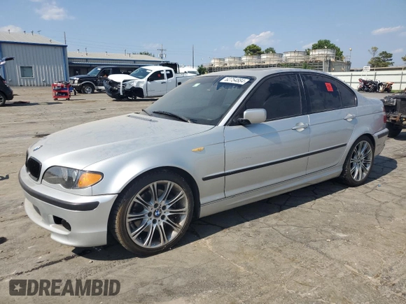 2005 BMW 3 Series 330i with VIN WBAEV53405KM39615, listed as a Copart auction lot 62754884 with 142,032 mi miles and Clean Title. Bid and sale history available at carsss.com. Image 1.