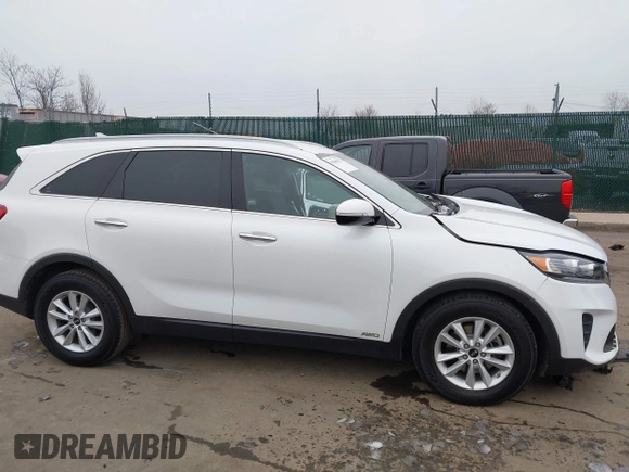 2019 Kia Sorento LX with VIN 5XYPGDA30KG548829, listed as a IAAI auction lot 41560273 with 72,923 mi miles. Bid and sale history available at carsss.com. Image 14.