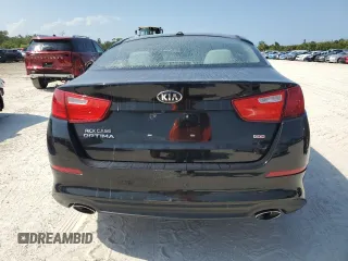 2015 Kia Optima LX z VIN 5XXGM4A78FG370996, wystawiony jako Copart lot #54328825 z przebiegiem 169 573 mil mil oraz Szkoda całkowita • Salvage title. Historia ofert i sprzedaży dostępna na DreamBid. Obrazek 6.
