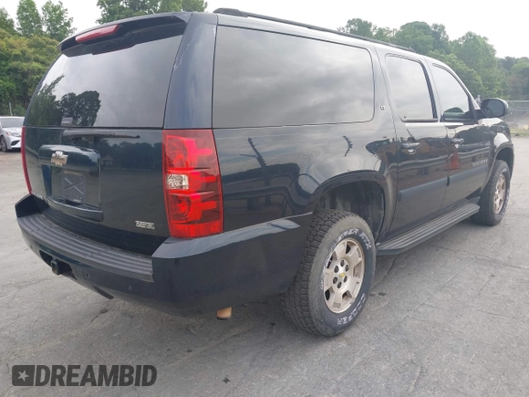 2007 Chevrolet Suburban LT с VIN 1GNFK16397J189254, выставлен на аукционе IAAI как лот 42508262 с пробегом 228 459 миль миль и . История ставок и продаж доступна на DreamBid. Изображение 4.