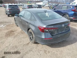 2025 Honda Civic Sport with VIN 2HGFE2F55SH520916, listed as a IAAI auction lot 41628848 with 3,900 mi miles and . Bid and sale history available at carsss.com. Image 3.