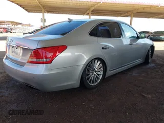 2014 Hyundai Equus Signature with VIN KMHGH4JH6EU080127, listed as a IAAI auction lot 41988215 with 94,349 mi miles and . Bid and sale history available at DreamBid. Image 4.
