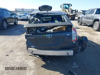 2013 Toyota Prius One with VIN JTDKN3DU8D5581720, listed as a IAAI auction lot 41710581 with 119,696 mi miles. Bid and sale history available at carsss.com. Image 16.