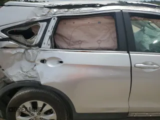 2013 Honda CR-V EX-L z VIN 2HKRM4H73DH636893, wystawiony jako Copart lot #53914925 z przebiegiem Nie podano mil oraz Szkoda całkowita • Salvage title. Historia ofert i sprzedaży dostępna na DreamBid. Obrazek 11.