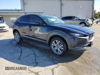 2021 Mazda CX-30 Preferred with VIN 3MVDMACL0MM271207, listed as a Copart auction lot 82536034 with 36,200 mi miles and Salvage Title. Bid and sale history available at DreamBid. Image 4.