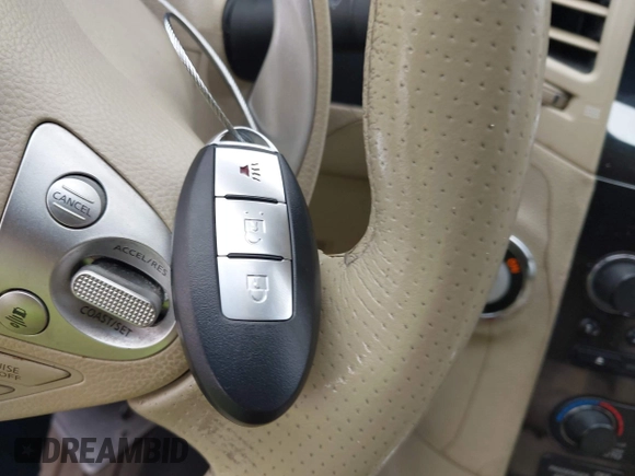 2009 Infiniti FX with VIN JNRAS18U29M101221, listed as a IAAI auction lot 42445135 with 188,588 mi miles and . Bid and sale history available at DreamBid. Image 11.