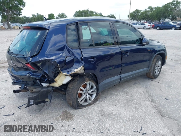 2013 Volkswagen Tiguan S with VIN WVGAV3AX5DW620778, listed as a IAAI auction lot 42505171 with 178,399 mi miles and . Bid and sale history available at DreamBid. Image 4.