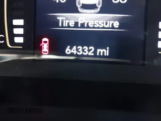 2020 Jeep Cherokee Latitude с VIN 1C4PJLCBXLD506409, выставлен на аукционе IAAI как лот 42110399 с пробегом 64 332 миль миль и . История ставок и продаж доступна на DreamBid. Изображение 15.