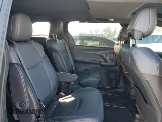 2024 Toyota Sienna XSE with VIN 5TDXRKEC2RS187433, listed as a Copart auction lot 41592575 with 10,283 mi miles and Salvage Title. Bid and sale history available at carsss.com. Image 11.