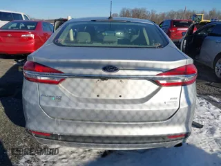 2017 Ford Fusion SE with VIN 3FA6P0HD1HR126477, listed as a IAAI auction lot 41297825 with 98,024 mi miles. Bid and sale history available at carsss.com. Image 16.