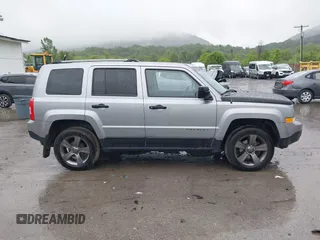 2017 Jeep Patriot Sport SE with VIN 1C4NJPBA2HD118671, listed as a IAAI auction lot 42356680 with 129,497 mi miles and . Bid and sale history available at DreamBid. Image 13.