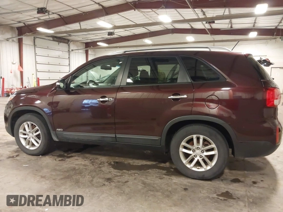2014 Kia Sorento LX z VIN 5XYKTCA67EG541133, wystawiony jako IAAI lot #42335504 z przebiegiem 83 584 mil mil oraz . Historia ofert i sprzedaży dostępna na DreamBid. Obrazek 15.