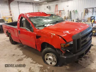 2008 Ford F-250 XL z VIN 1FTSF21Y78EB64142, wystawiony jako IAAI lot #41710531 z przebiegiem 104 209 mil mil oraz . Historia ofert i sprzedaży dostępna na DreamBid. Obrazek 1.