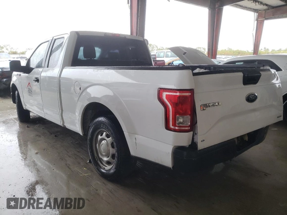 2015 Ford F-150 XL with VIN 1FTEX1C85FKF13167, listed as a Copart auction lot 34733242 with 132,096 mi miles and Salvage Title. Bid and sale history available at carsss.com. Image 3.